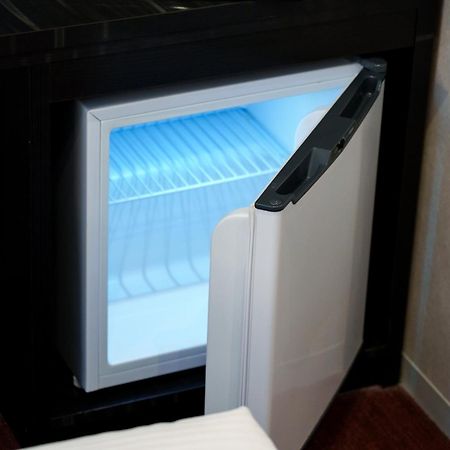 Nipponbashi Crystal Hotel Osaka Dış mekan fotoğraf
