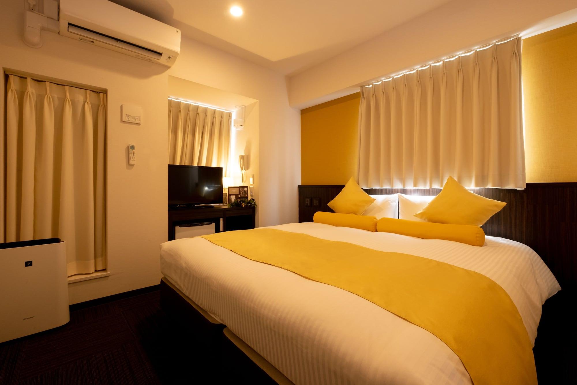 Nipponbashi Crystal Hotel Osaka Dış mekan fotoğraf