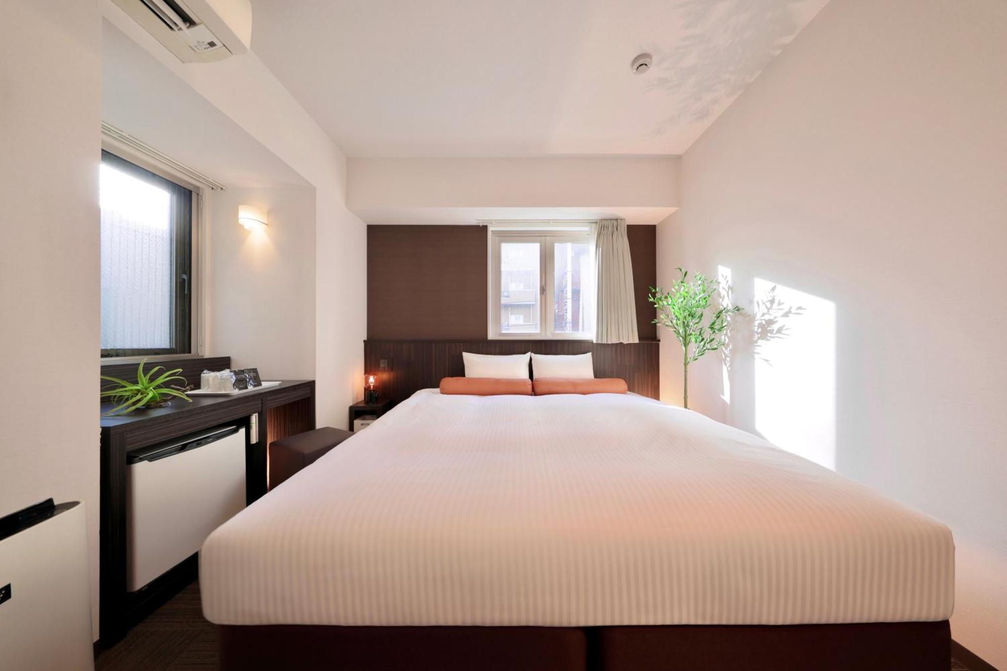 Nipponbashi Crystal Hotel Osaka Dış mekan fotoğraf